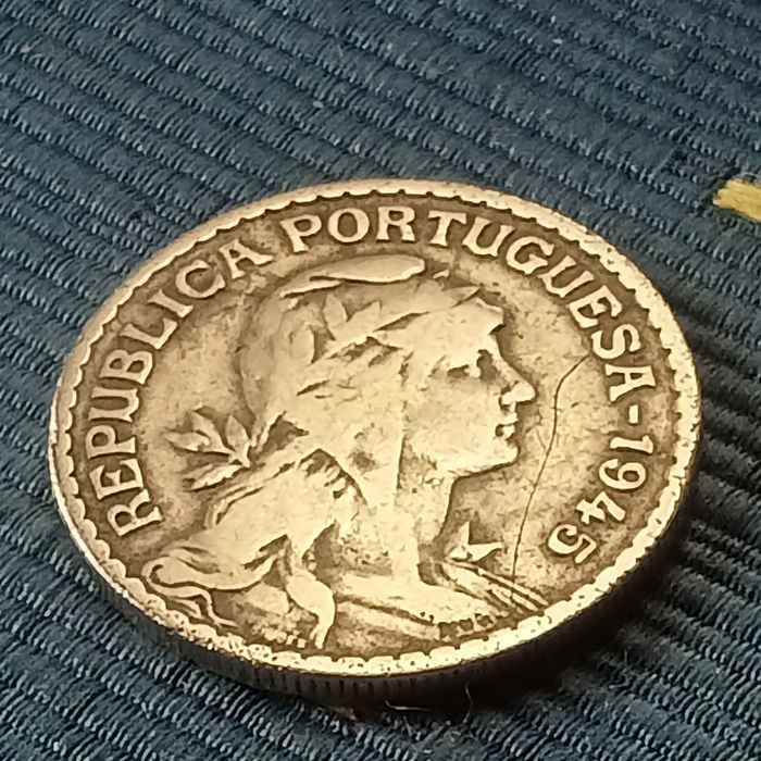 moeda 1 escudo 1945 alpaca