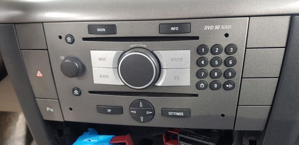 OPEL VECTRA C RADIO DVD 90 NAVI