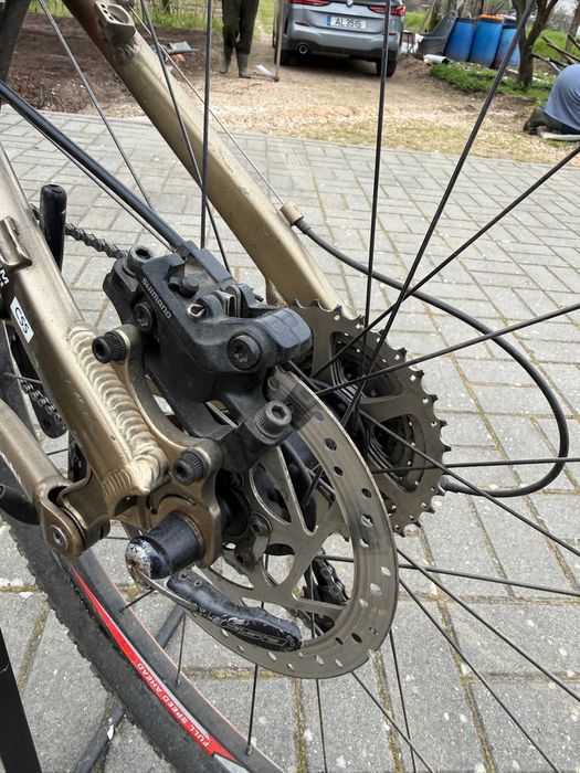 Bicicleta de BTT Bianchi CAAL 8000 com suspensão total