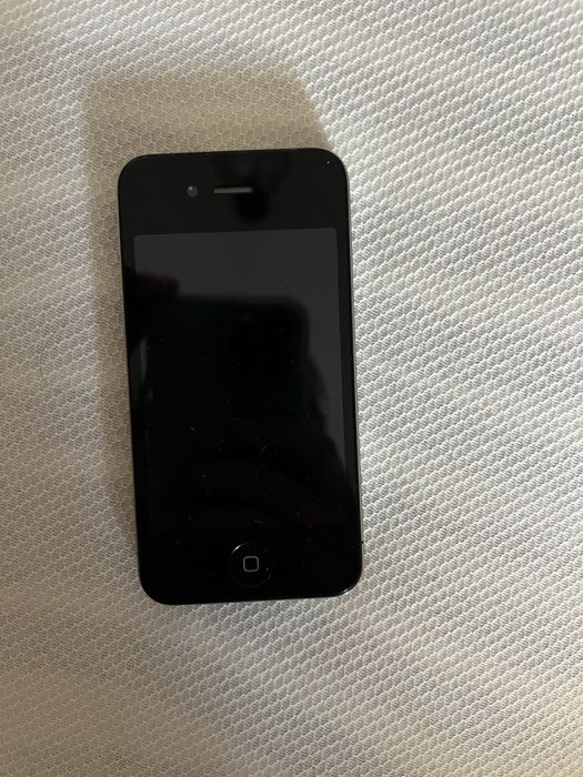 Iphone 4s sem carregador