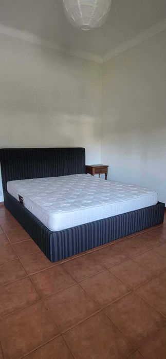 Cama King Size 180×230 com colchão