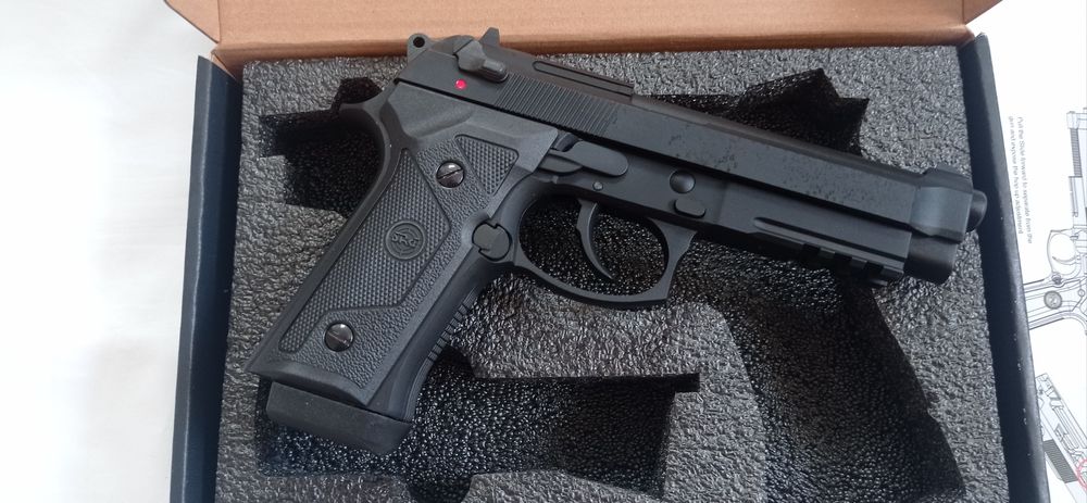 Pistola M9 green gás airsoft Nova