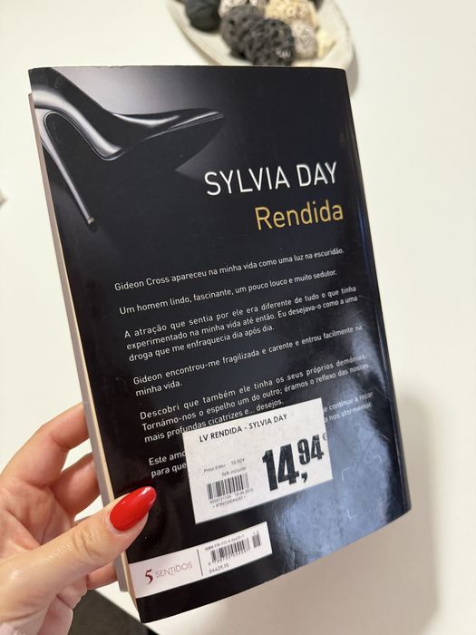 Livro rendida Sylvia day