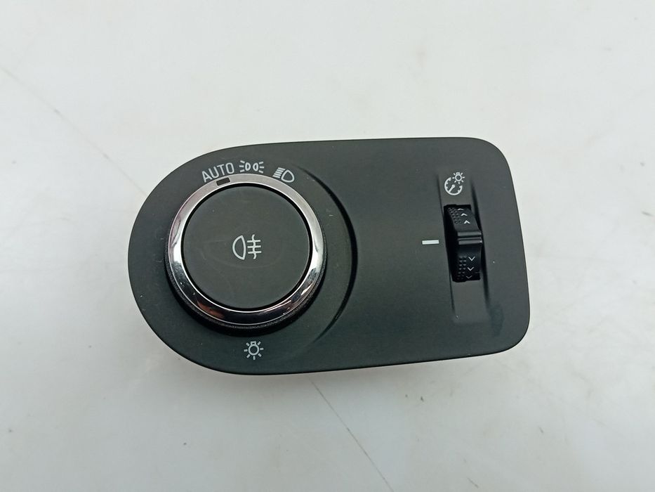 Módulo interruptor luz OPEL Astra K