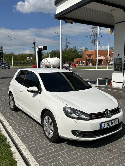 Volkswagen Golf VI 2011