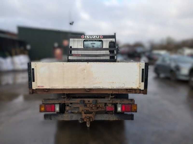 Isuzu NLR 35.150 3.0D (2009) - Para peças