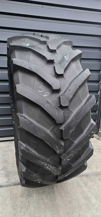 Trelleborg 650/65r38 CAŁA 3CM bieżnika