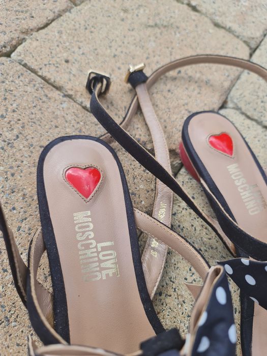 Moschino 37 sandały kropki kokarda czarno biale