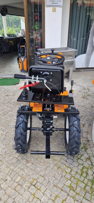 Mini tractor diesel tracção 4