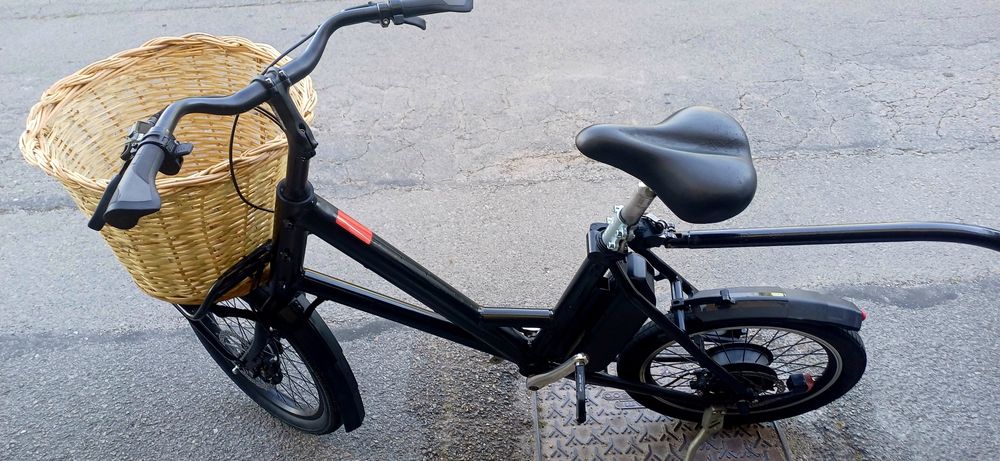 Bicicleta elétrica roda 20"com atrelado de criança