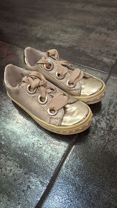 Buty dla dziewczynki rozm 26