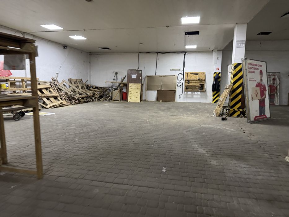 Здам в оренду складське приміщення вул Каліброва