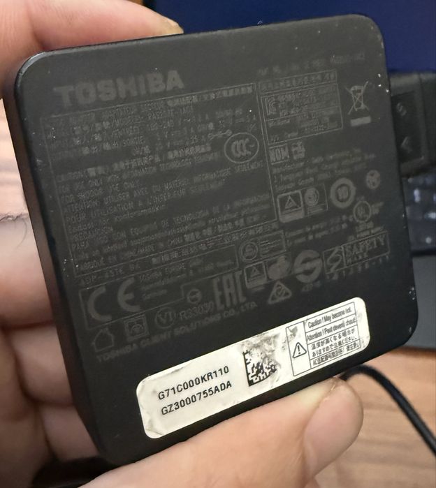 Toshiba Portégé X20W-D | i7 | 8GB | SSD 256GB | Touch 360º