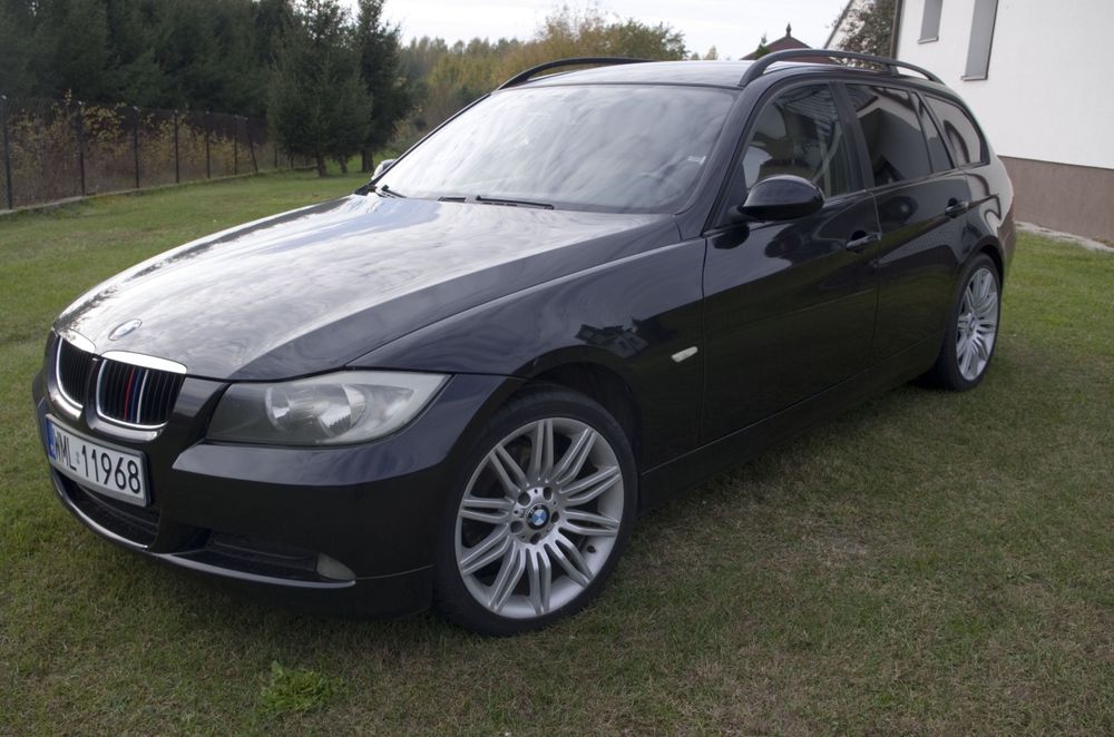 BMW E91 318d 122KM