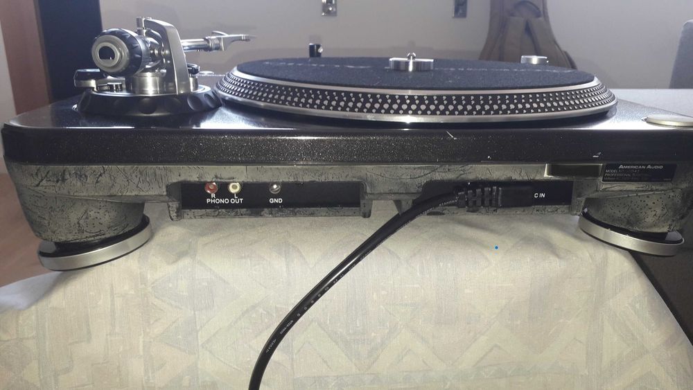 Gira Discos DJ American Audio HTD 4.5