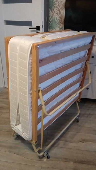 Łóżko polowe na sprzedaż