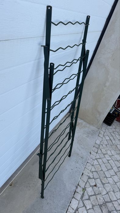 Garrafeira ferro diferentes tamanhos