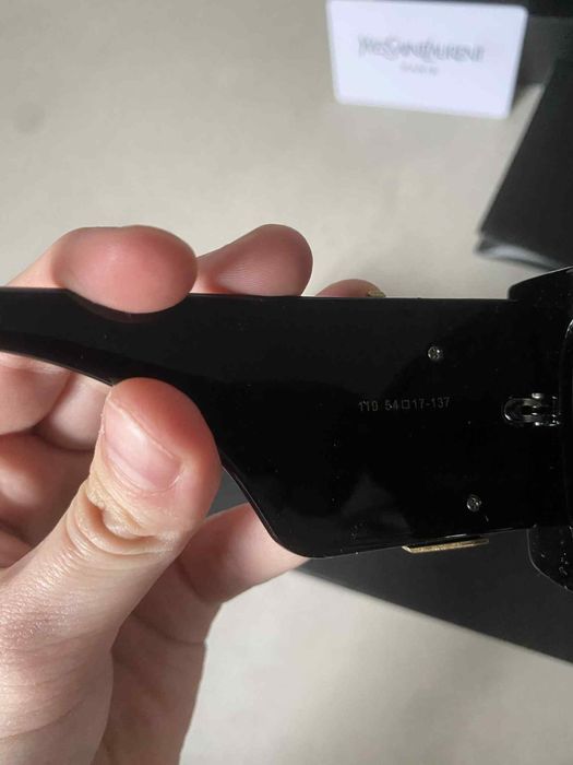 Okulary przeciwsloneczne Yves Saint Laurent