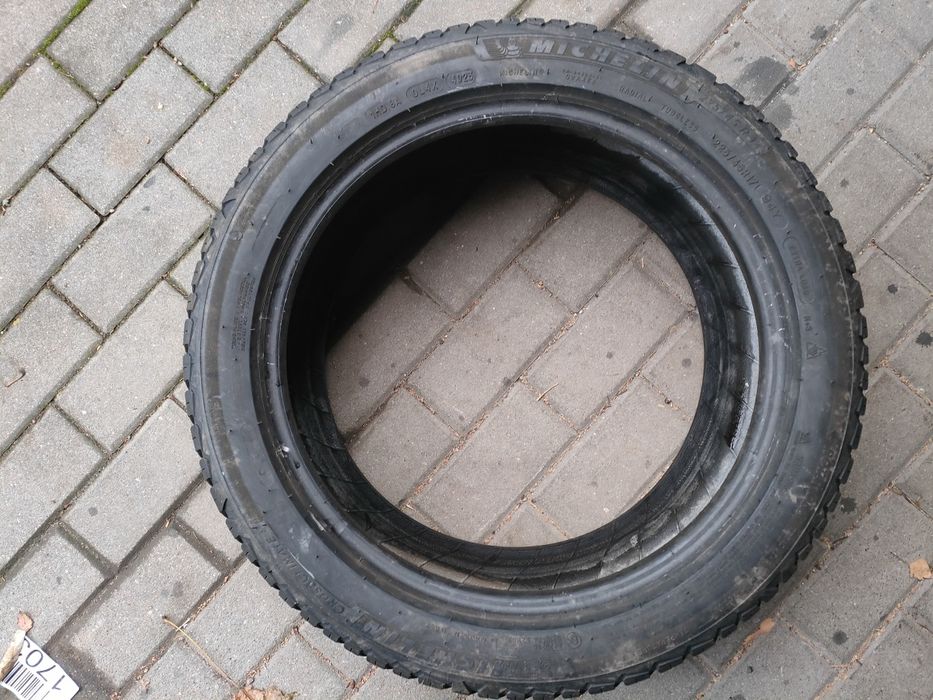 1x Michelin Crossclimate 2 225/45R17 94Y XL 1 sztuka całoroczna