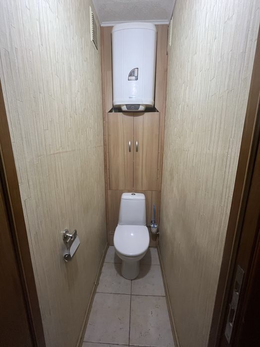 Продам 4-х кімнатну квартив , 80м2 в цегляному будинку по пр-т Миру