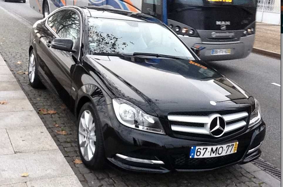 Mercedes C 220 CDI Coupé  (Geração C204) - 90 mil Km