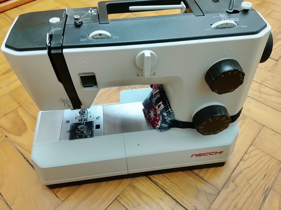 Máquina de costura