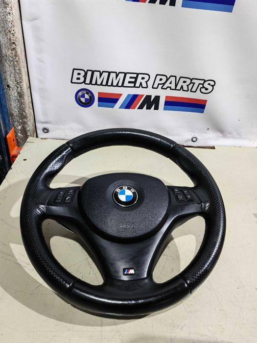 Volante Pack M com patilhas BMW serie 1 e 3 E81/82/87/88/E90/91/92