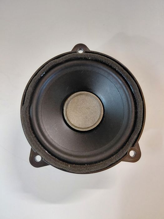 Динамик Range Rover Evogue L538  bj32-188808-bb