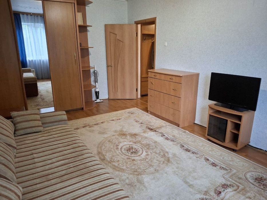 Оренда БЕЗ КОМІСІЇ. Здам 1к квартиру Троєщина, Червоної Калини 26Б. Газова плита, 2 поверх, Бойлер