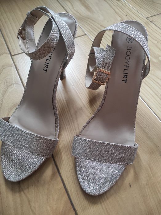 Sandały złote bodyflirt r. 39