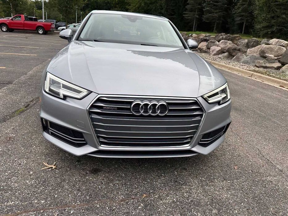 Audi A4      2018