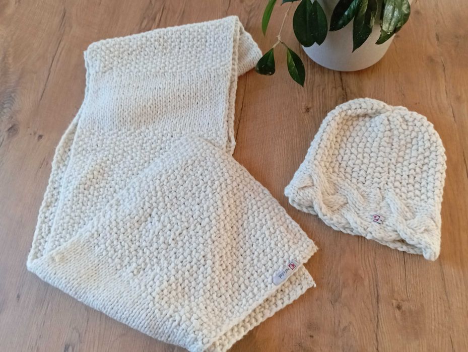 Ciepły super komplet "Max & Steel": Duży szal + Czapka, wełna.