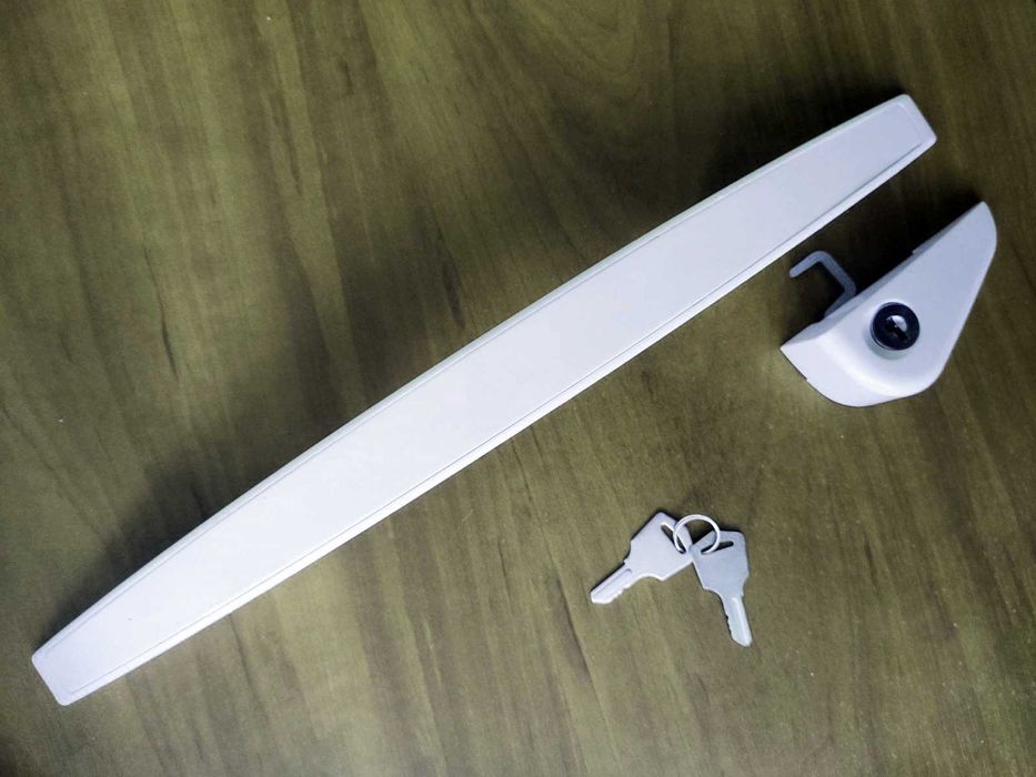 Ручка з замком на морозильний лар камеру з глухою кришкою