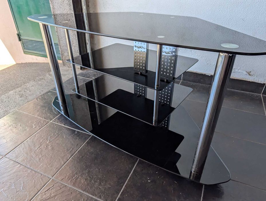 Móvel TV vidro temperado preto