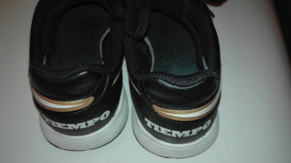 Chuteiras Nike p criança