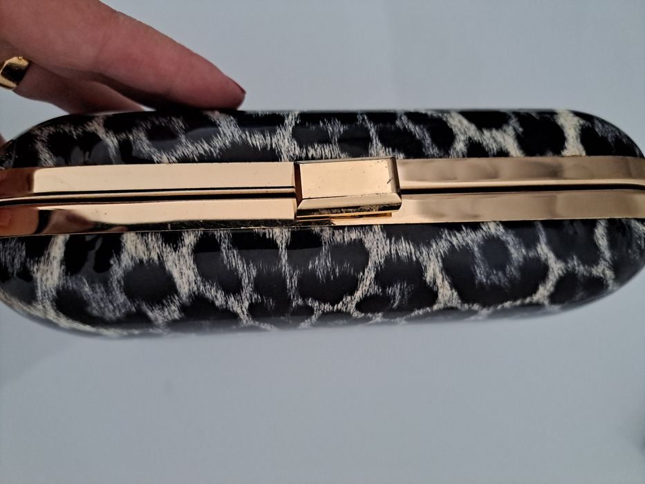 Mala clutch tigresa cerimónia
