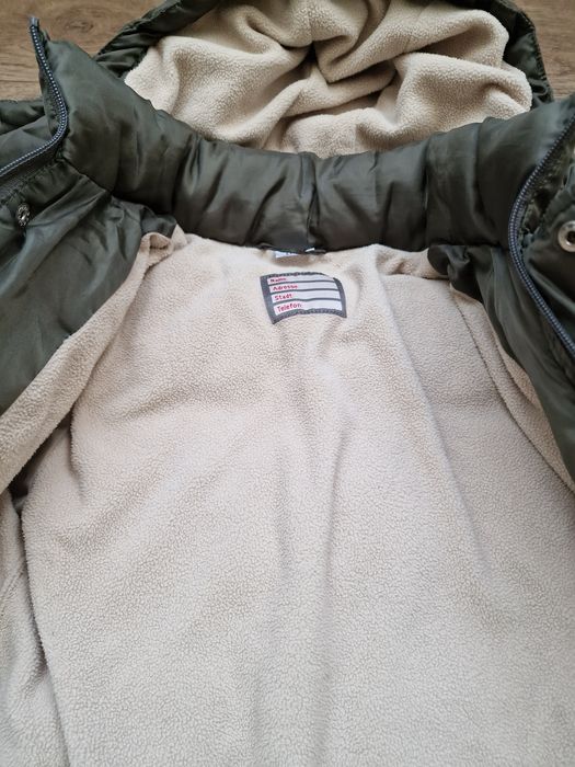 Курточка зимняя на флисе