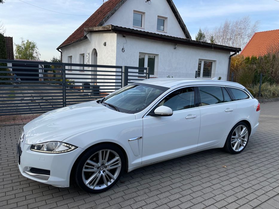 Piękny Jaguar XF 2.2 Diesel Full Wyposażenie. Lift. Oryginał. Zamiana