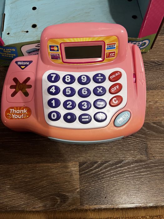 Дитяча іграшка,магазин,каса.