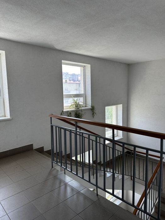 Продаж квартири 130.4 м.кв., вул. Івасюка / Винники