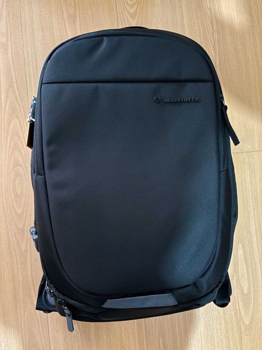 Mochila Fotografia - Manfrotto (Canon/Nikon/Sony/Fuji/etc) - NOVA