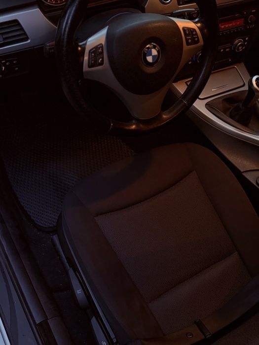 BMW Е91 2007 2.0d