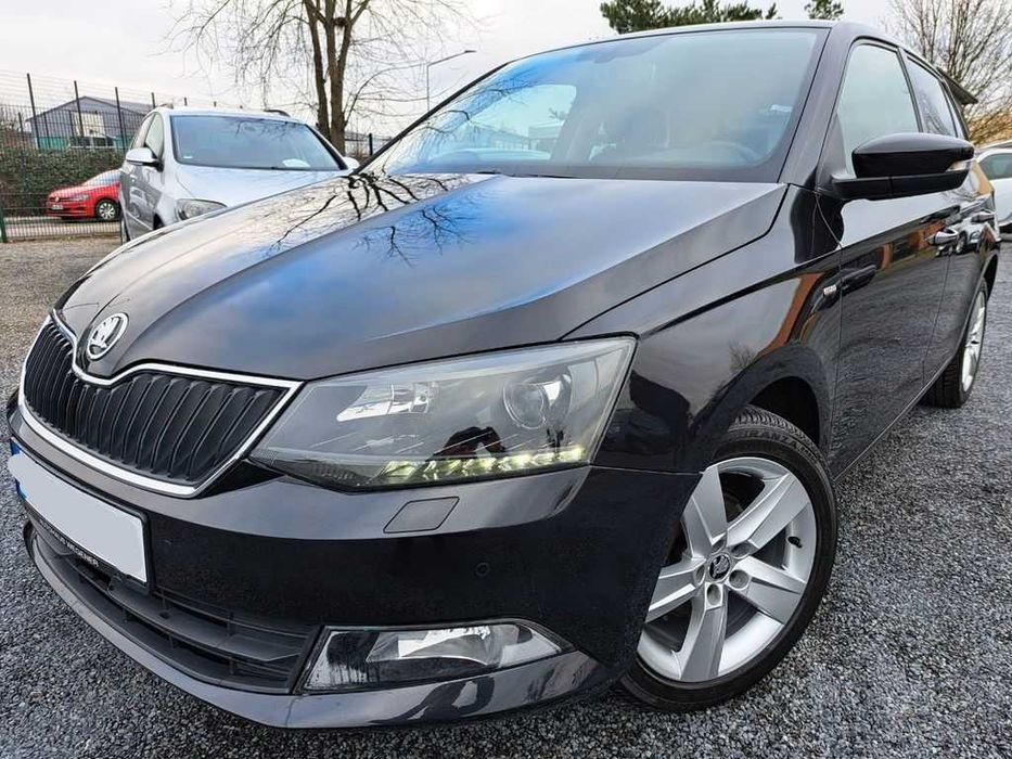 Бампер передній Skoda Fabia III запчастини, розборка Шкода Фабія 3