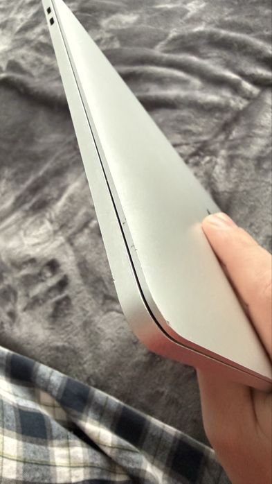 Продам MacBook Pro 13     2017