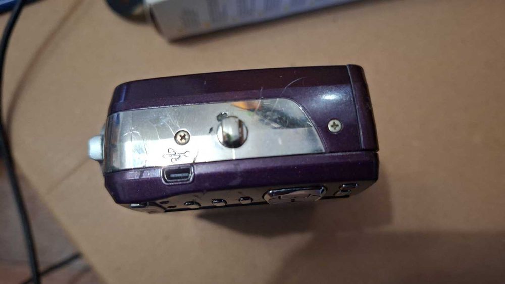 Цифровий фотоапарат Kodak EasyShare C182