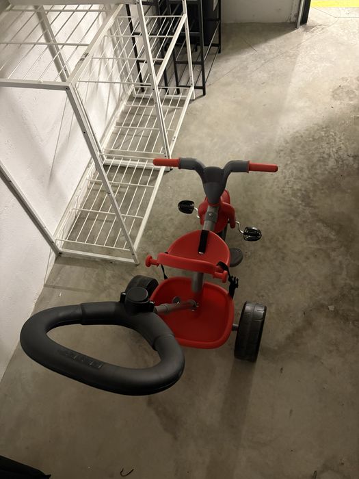Carrinho/triciclo de criança