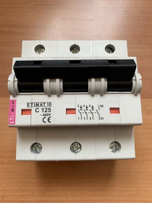 Автомат ВА57Ф35, АК50КБ-3М 25А, АЕ 2046, А3716, А 3124.