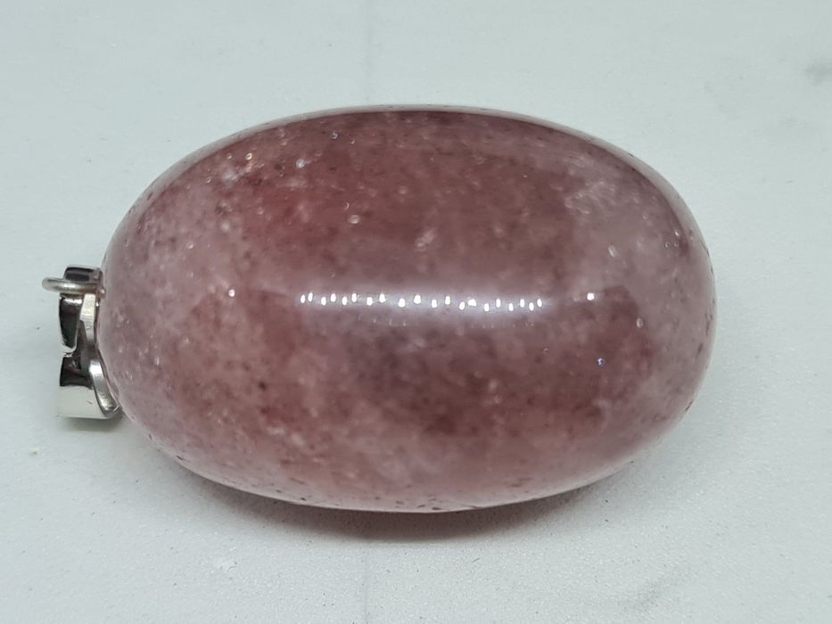 Pendentes em cristal mineral com fio incluído