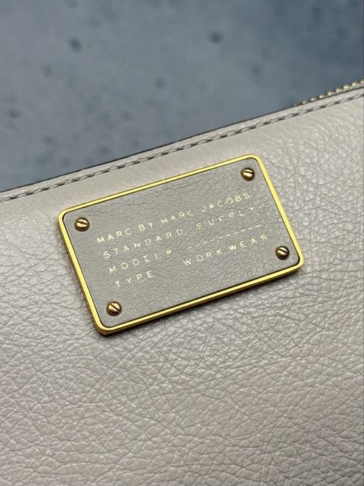 Portfel Marc by Marc Jacobs Beige Zip Around Wallet