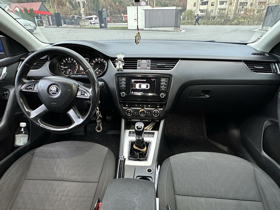 Октавія а7 в хорошому стані